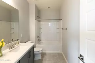 25304 N 19th Ln, Phoenix, AZ 85085 - Photo 24