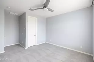 25304 N 19th Ln, Phoenix, AZ 85085 - Photo 20
