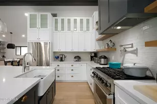 3413 N 45th St, Phoenix, AZ 85018 - Photo 8