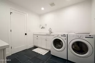 3413 N 45th St, Phoenix, AZ 85018 - Photo 30