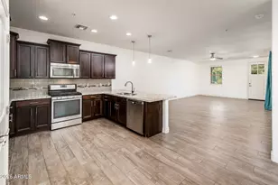 20893 W Maiden Ln, Buckeye, AZ 85396 - Photo 10