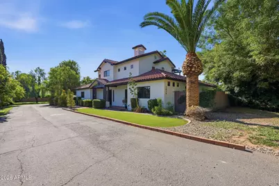 2634 N 52nd Street, Phoenix, AZ 85008 - Photo 2