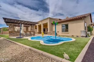 2471 E Robin Ct, Gilbert, AZ 85296 - Photo 44