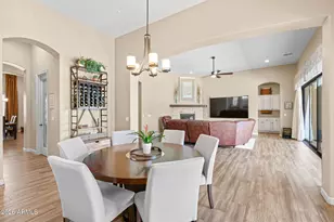 2471 E Robin Ct, Gilbert, AZ 85296 - Photo 16