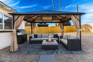 1515 N Saguaro Dr, Tempe, AZ 85288 - Photo 14