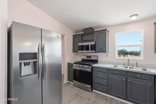 33755 W Rainbow Trail, Arlington, AZ 85322 - Photo 18