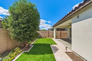 17173 W Piperton St, Surprise, AZ 85388 - Photo 32