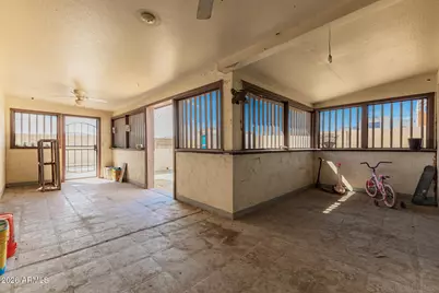 10604 N 50th Avenue, Glendale, AZ 85304 - Photo 30