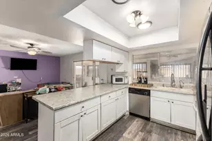 10604 N 50th Ave, Glendale, AZ 85304 - Photo 14