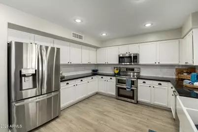 3201 S Horizon Place, Chandler, AZ 85248 - Photo 18