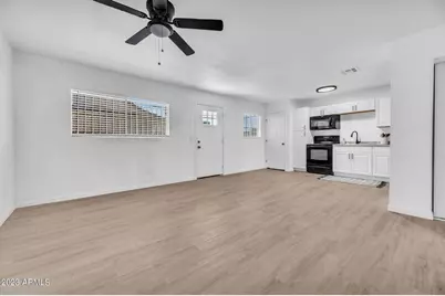 1505 W McKinley Street #Apt 1, Phoenix, AZ 85007 - Photo 2