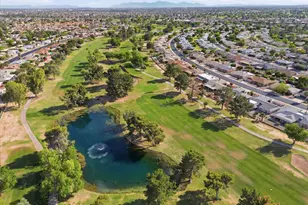 19814 N Pine Springs Dr, Sun City, AZ 85373 - Photo 2