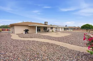 19814 N Pine Springs Dr, Sun City, AZ 85373 - Photo 28