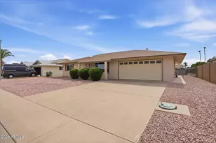 19814 N Pine Springs Dr, Sun City, AZ 85373 - Photo 16