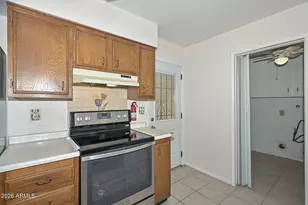 11084 W Timberline Dr, Sun City, AZ 85351 - Photo 8