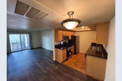 740 W Elm Street #214, Phoenix, AZ 85013 - Photo 4