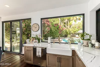 8132 E Del Barquero Drive, Scottsdale, AZ 85258 - Photo 12