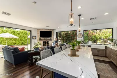 8132 E Del Barquero Drive, Scottsdale, AZ 85258 - Photo 14