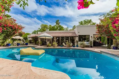 8132 E Del Barquero Drive, Scottsdale, AZ 85258 - Photo 36