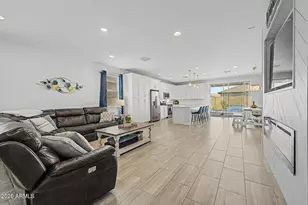 2358 E Ridgewood Ln, Gilbert, AZ 85298 - Photo 8