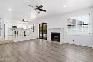 7813 W Dreyfus Dr, Peoria, AZ 85381 - Photo 2