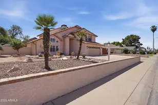7813 W Dreyfus Dr, Peoria, AZ 85381 - Photo 30