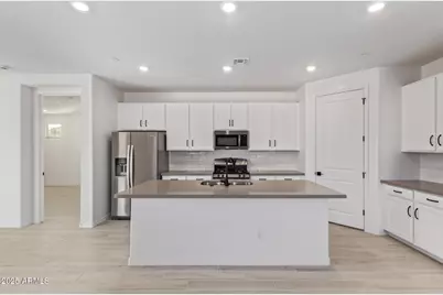 21301 W Roanoke Avenue, Buckeye, AZ 85396 - Photo 20