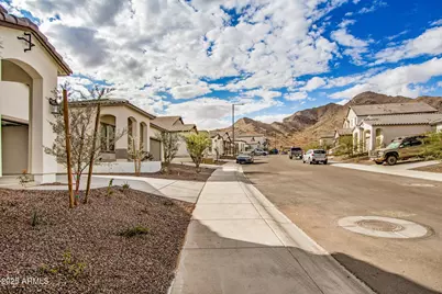 21301 W Roanoke Avenue, Buckeye, AZ 85396 - Photo 4
