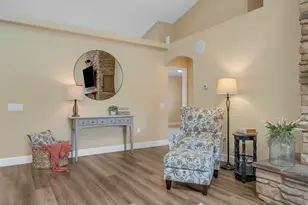 4910 Camino de Los Vientos, Flagstaff, AZ 86004 - Photo 8