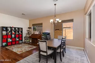 3002 W Sentinel Rock Rd, Phoenix, AZ 85086 - Photo 12