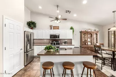 1421 E Laurel Drive, Casa Grande, AZ 85122 - Photo 10