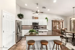 1421 E Laurel Dr, Casa Grande, AZ 85122 - Photo 10