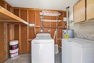 204 E Duke Dr, Tempe, AZ 85283 - Photo 20