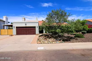 5530 E Beverly Ln, Scottsdale, AZ 85254 - Photo 2