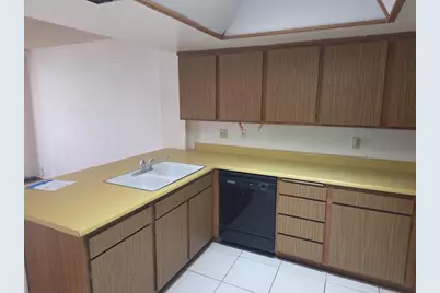 11226 S Tomi Drive, Phoenix, AZ 85044 - Photo 4