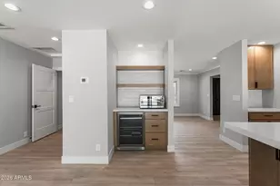 6051 North 23rd Pl, Phoenix, AZ 85016 - Photo 16