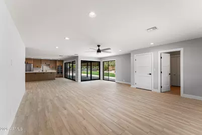 6051 N 23rd Place, Phoenix, AZ 85016 - Photo 20