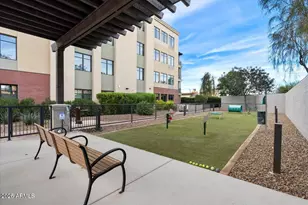6166 N Scottsdale Rd, Scottsdale, AZ 85253 - Photo 36