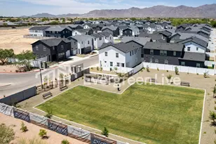 9117 N 181st Ave, Waddell, AZ 85355 - Photo 26