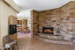 1228 E Tuckey Ln, Phoenix, AZ 85014 - Photo 4
