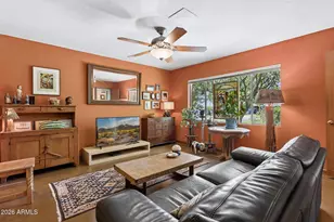 1228 E Tuckey Ln, Phoenix, AZ 85014 - Photo 18
