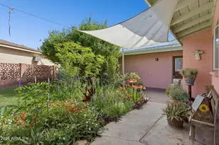 1228 E Tuckey Ln, Phoenix, AZ 85014 - Photo 38