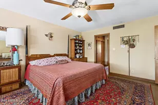 1228 E Tuckey Ln, Phoenix, AZ 85014 - Photo 20