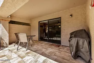 9823 W Topeka Dr, Peoria, AZ 85382 - Photo 16