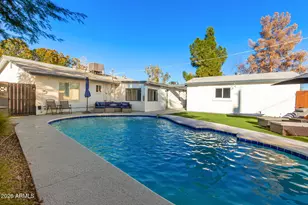 3329 E Palm Ln, Phoenix, AZ 85008 - Photo 40