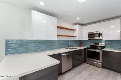 3329 E Palm Lane, Phoenix, AZ 85008 - Photo 10