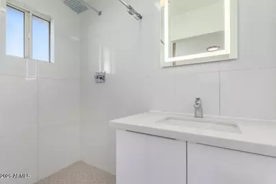 3329 E Palm Lane, Phoenix, AZ 85008 - Photo 32