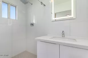 3329 E Palm Ln, Phoenix, AZ 85008 - Photo 32