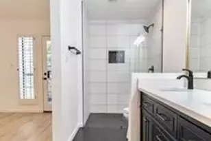 8540 N Central Ave, Phoenix, AZ 85020 - Photo 14