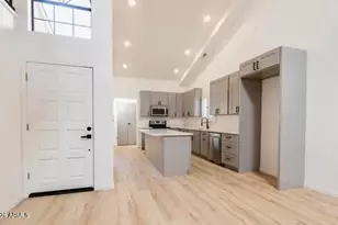 8540 N Central Ave, Phoenix, AZ 85020 - Photo 4